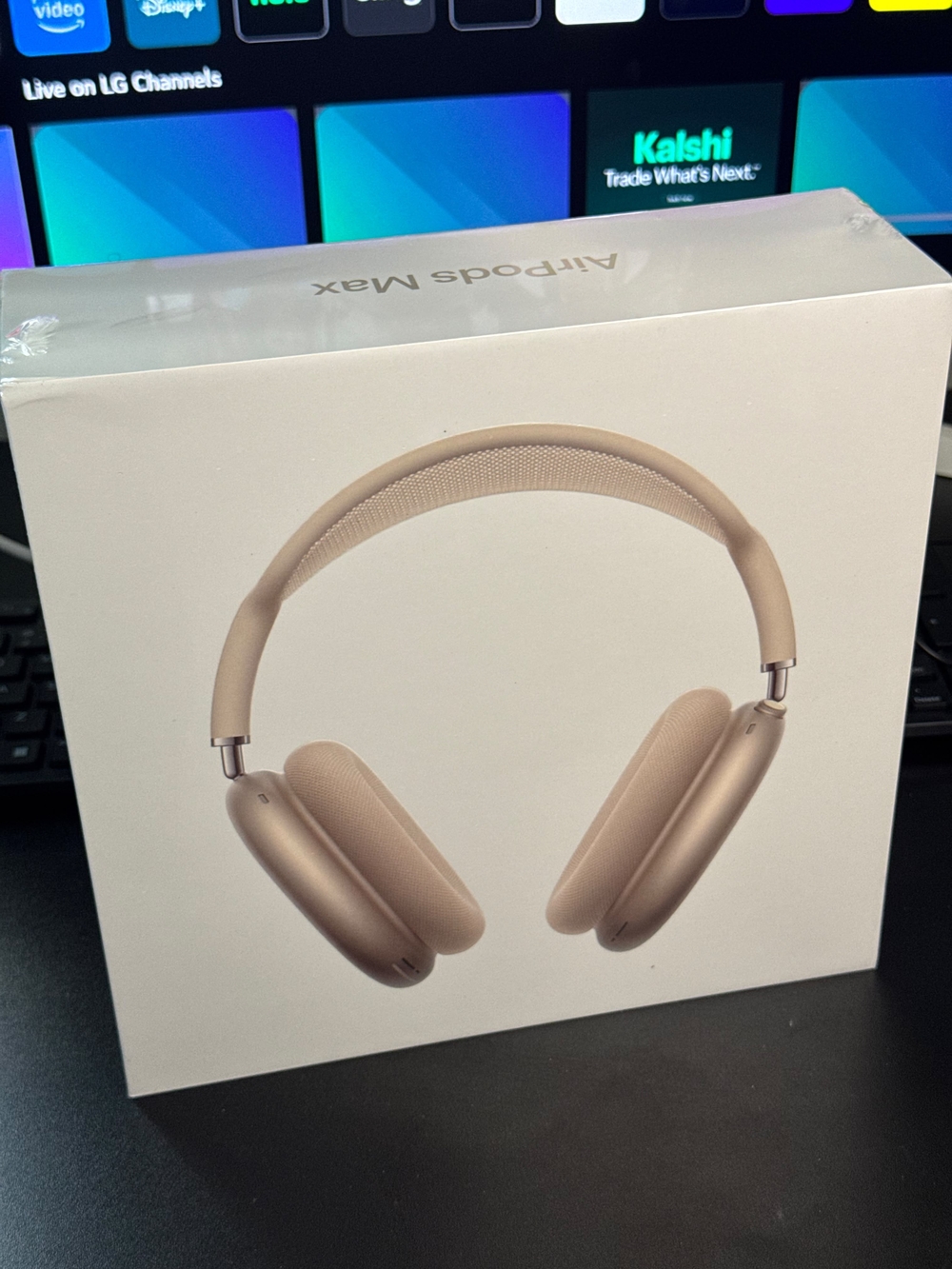 Apple AirPods Max Over-Ear Headphones - Beige (Gold)
